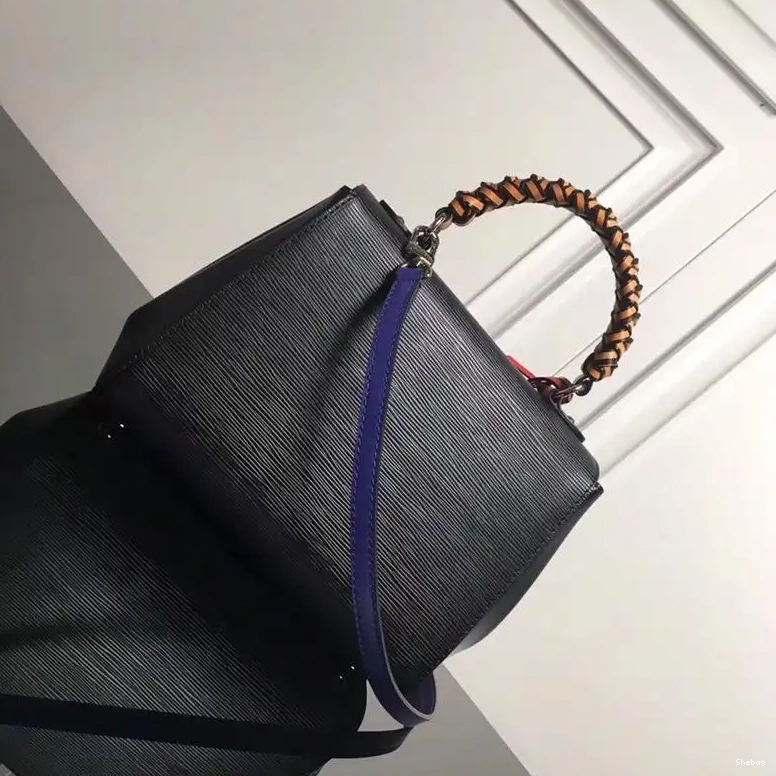 LV Bags 19B570371 0618